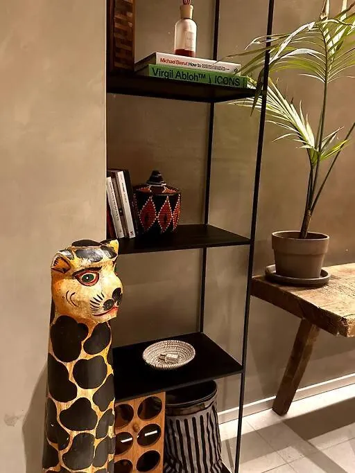 شقة Modern Canal-Side Loft With Private Garden ميلان